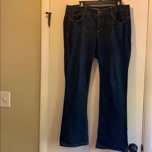 Democracy Womens Size 16W Dark Bootcut Jeans